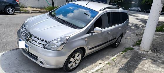 NISSAN LIVINA 1.8 SL 16V FLEX 4P AUTOMÁTICO